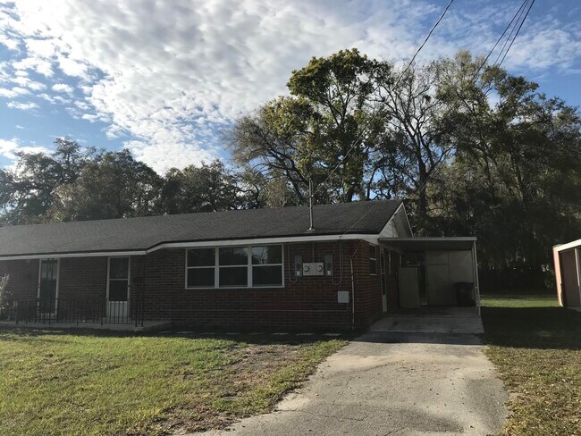 Primary Photo - 100 St Elmo Rd