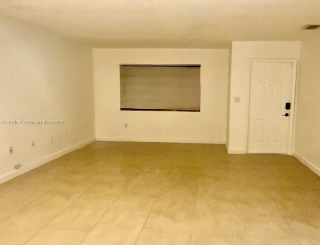 Building Photo - 14465 SW 139th Ave Cir E