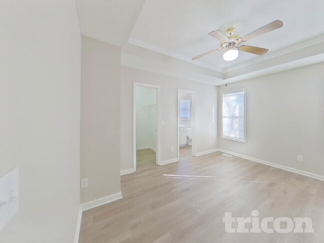 Building Photo - 118 Goldleaf St