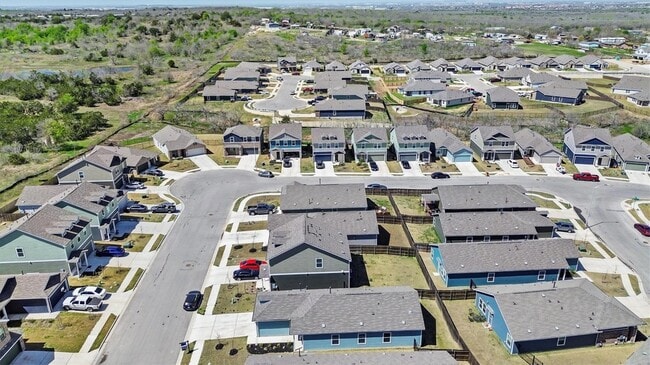 Building Photo - 7711 Poppy Petal Dr
