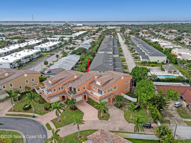 Building Photo - 118 Mediterranean Way