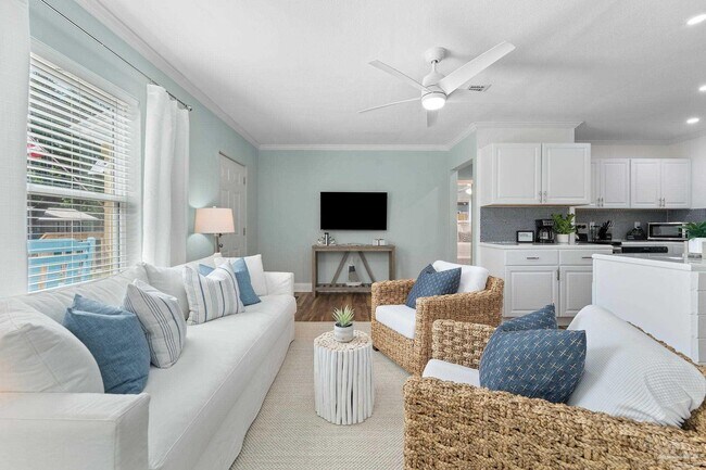 Building Photo - 204 Brown Rd