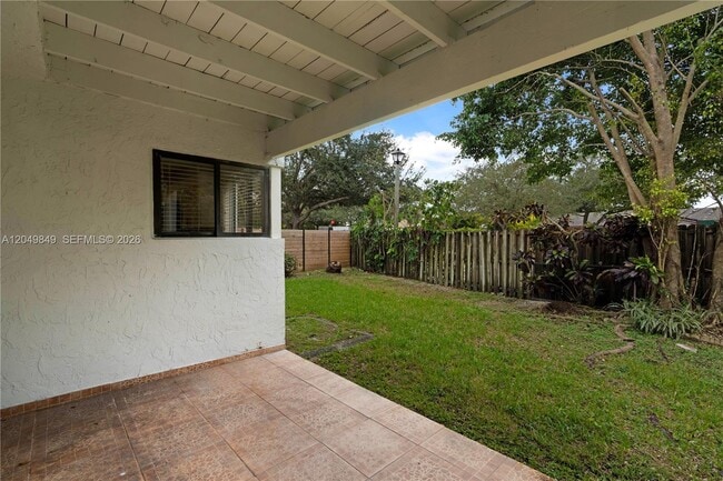 Building Photo - 9587 SW 148th Ave Cir S