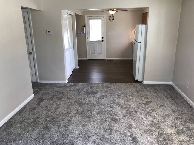 Building Photo - 4637 Southern Blvd