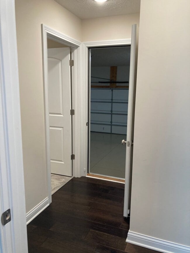 Building Photo - 241 Butterfield Dr