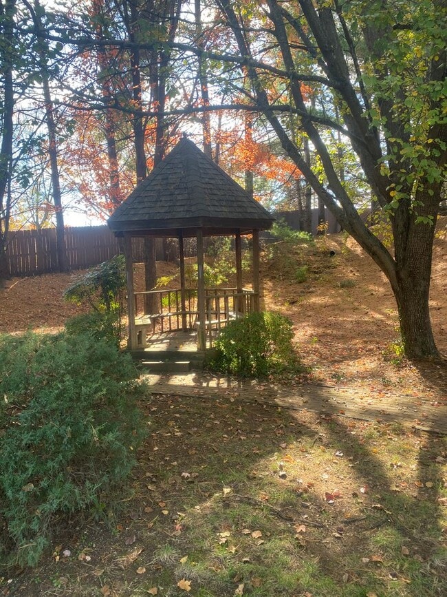 Building Photo - One Level 2 Bedroom, 2 Bath Condo in SW City