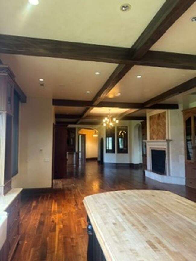 Building Photo - 3480 Gs Richards Blvd