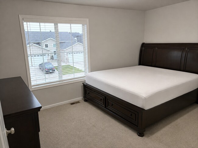 Building Photo - 1740 Tobi Ln