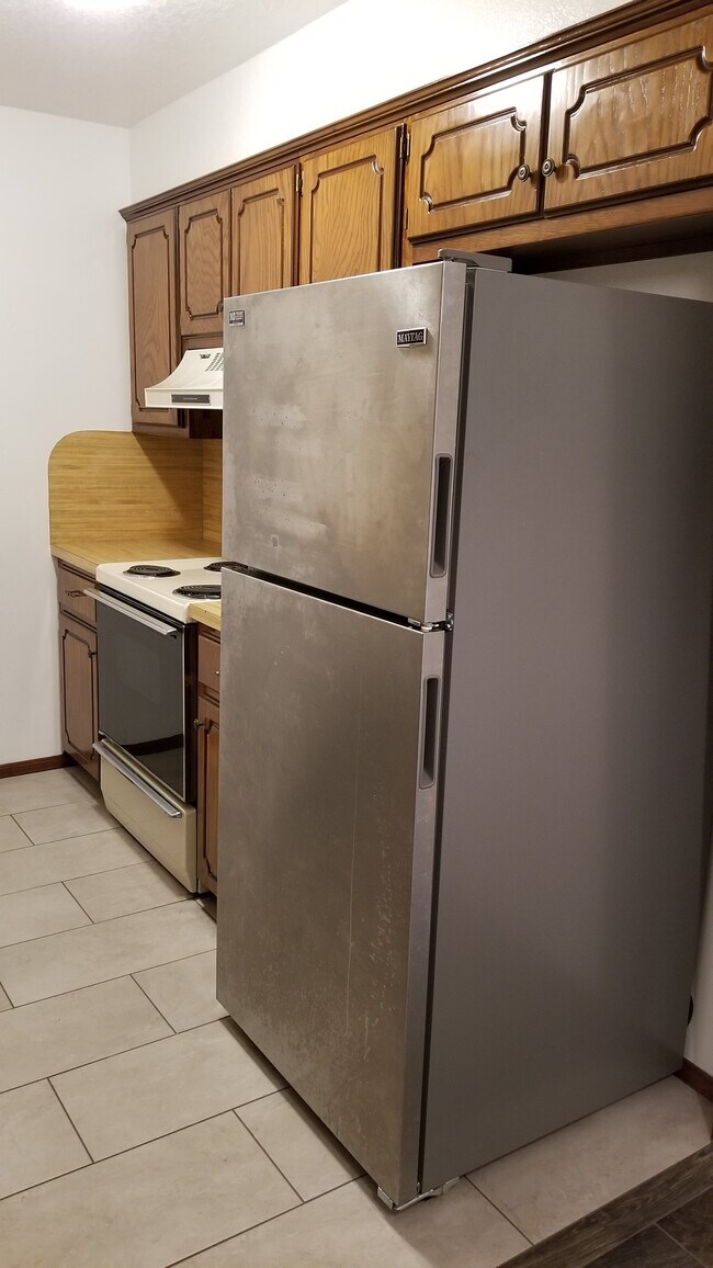 Kitchen - 910 Acacia Circle