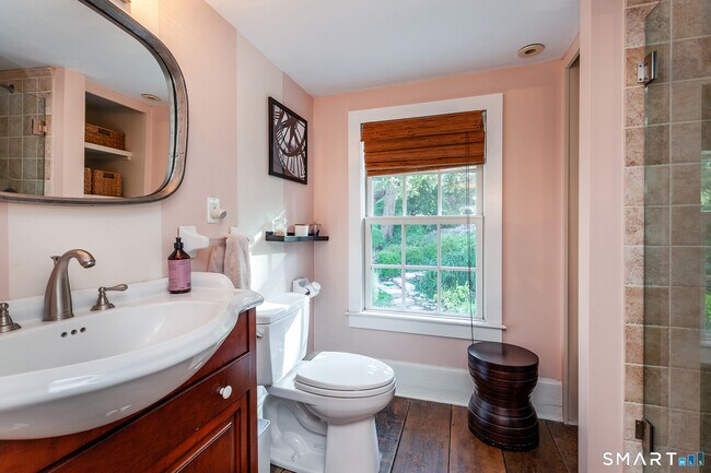 Building Photo - 76 North St