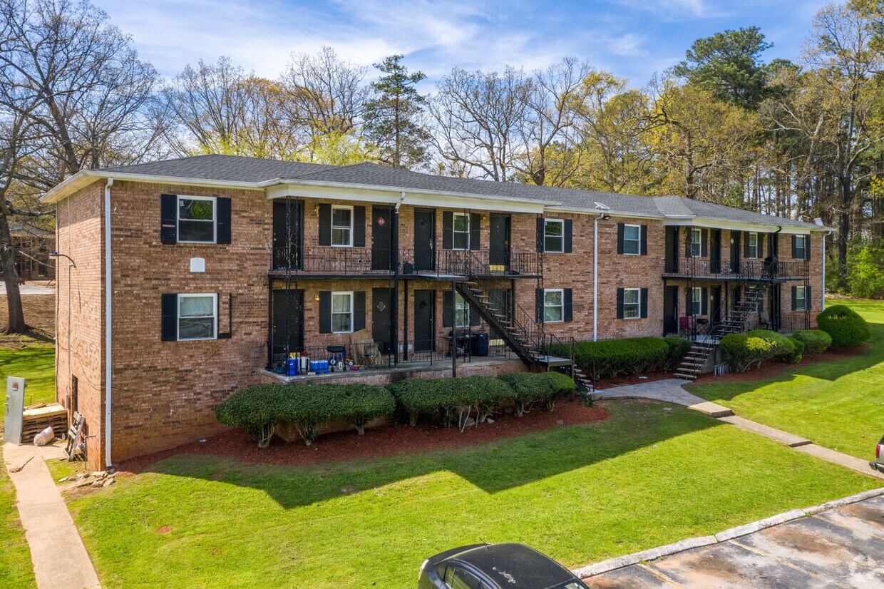 Green Village Riverdale