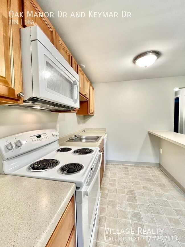 Building Photo - 219 Oak Manor Dr