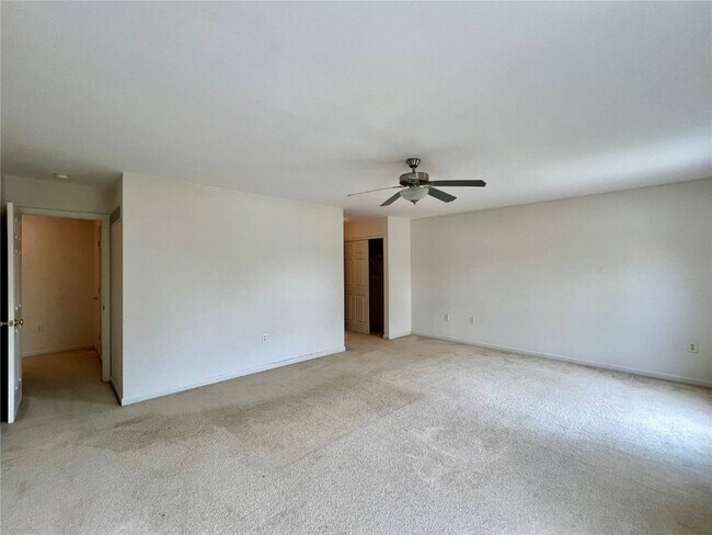 Building Photo - 188 Birchwood Trail Dr