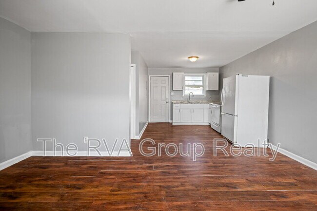 Building Photo - 1528 Lincoln St