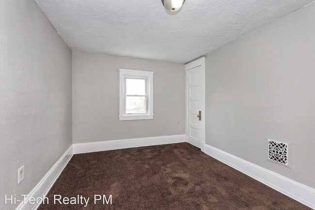 Building Photo - 3 br, 1 bath House - 1229 E167th