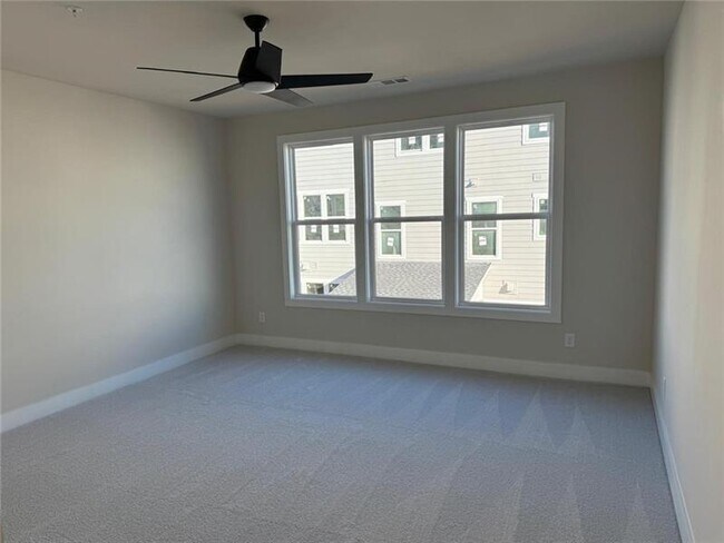 Building Photo - 1218 Westshore Dr