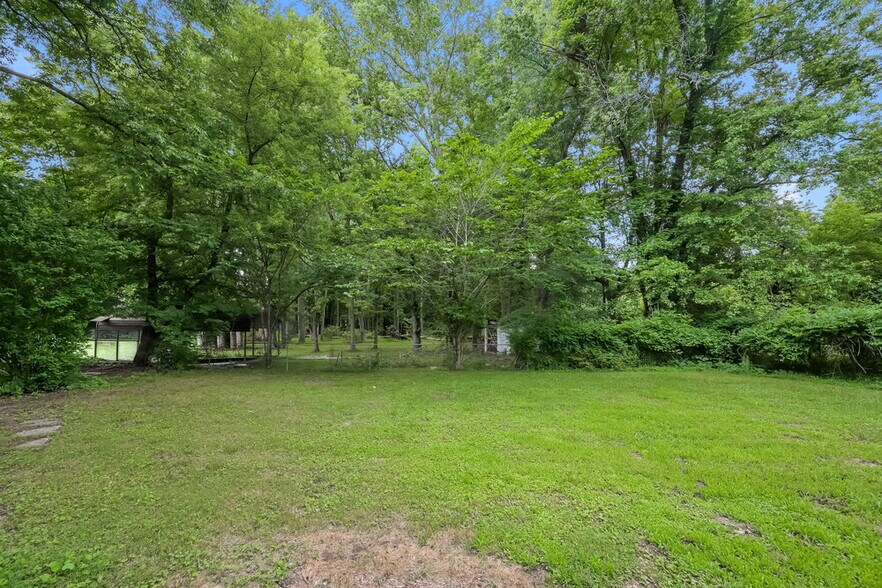Building Photo - 627 Grayson Pkwy