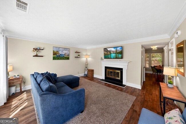 Building Photo - 6117 Queen Anne Ct