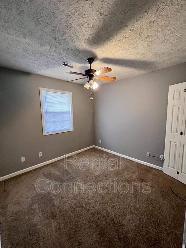 Building Photo - 103 N Bentley St