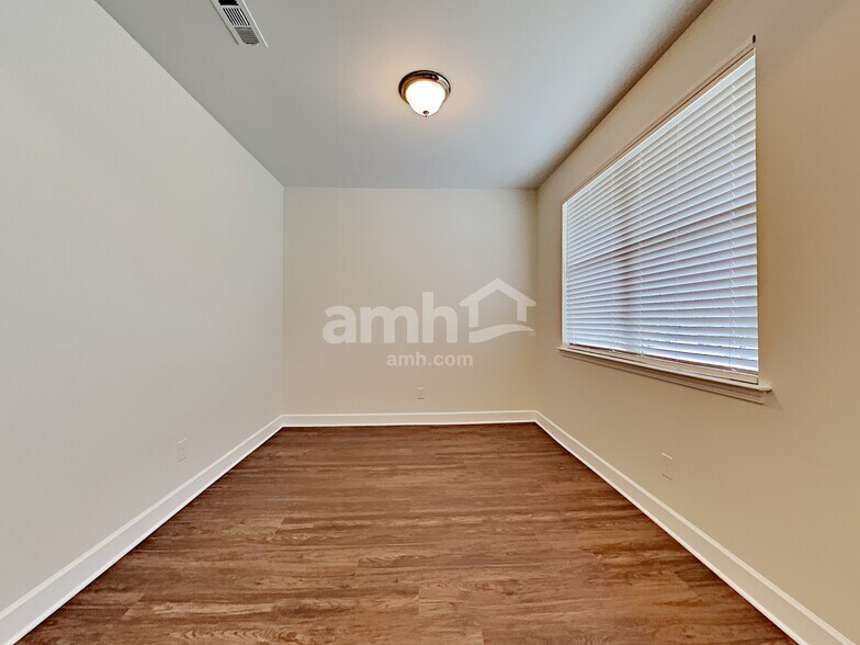 Building Photo - 3564 Butler Rd