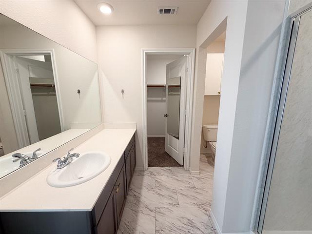 Building Photo - 264 Thoroughbred St