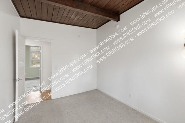 Building Photo - 3135 SW 23rd St