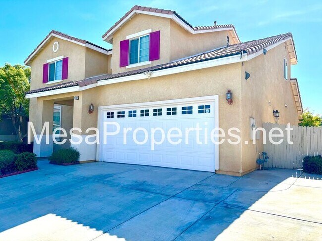 Building Photo - 13142 Kootenay Way
