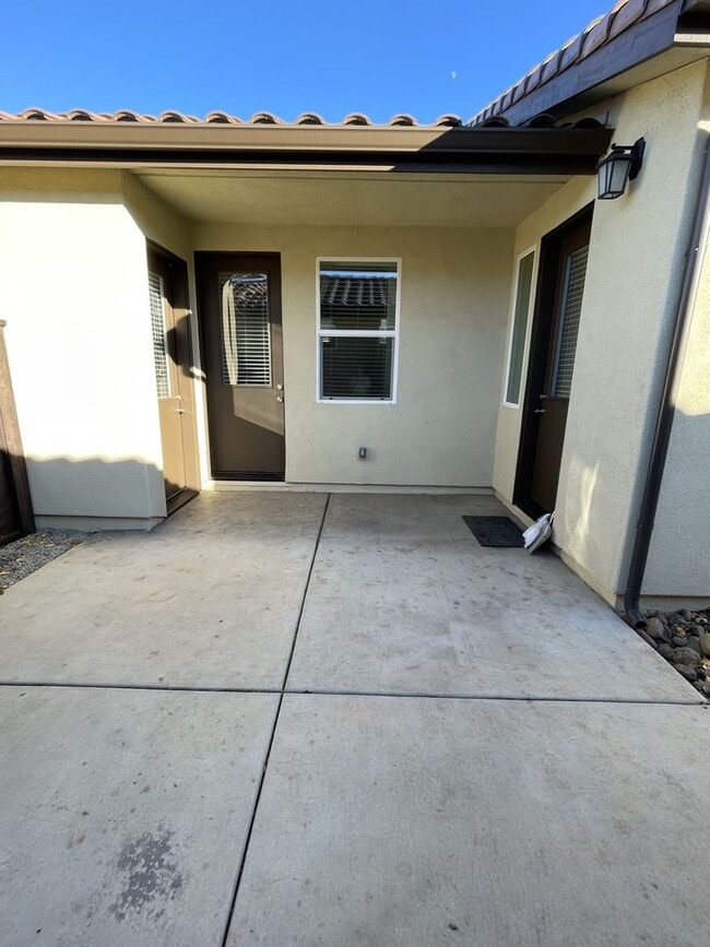 Building Photo - 1758 Thea Ave