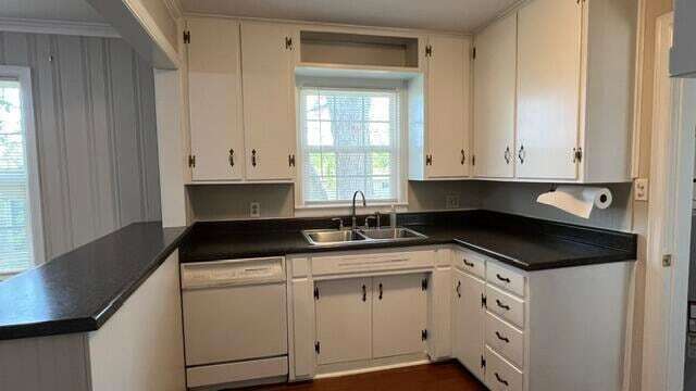 Building Photo - 99 Sunset Dr NW