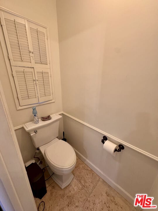 Building Photo - 7756 Torreyson Dr