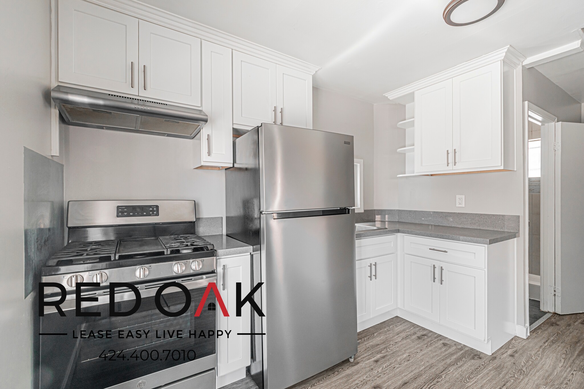 Building Photo - 810 W 42nd Pl