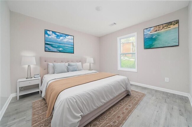 Building Photo - 665 S Eugenia Pl NW