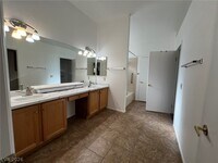 Building Photo - 5101 Future Dr