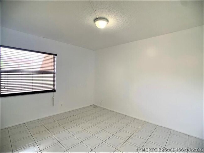 Building Photo - 8360 Sands Point Blvd