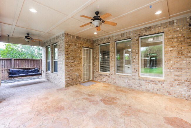 Building Photo - 4243 Bayou Hollow Ln