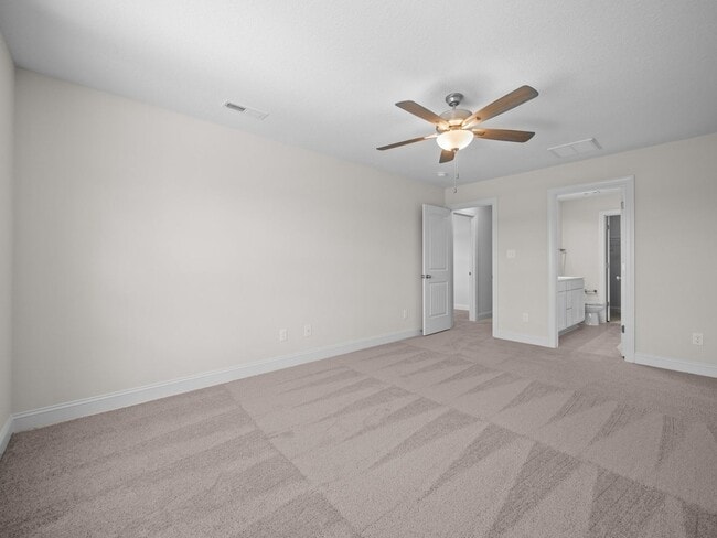 Building Photo - Welcome to Onslow Bay!