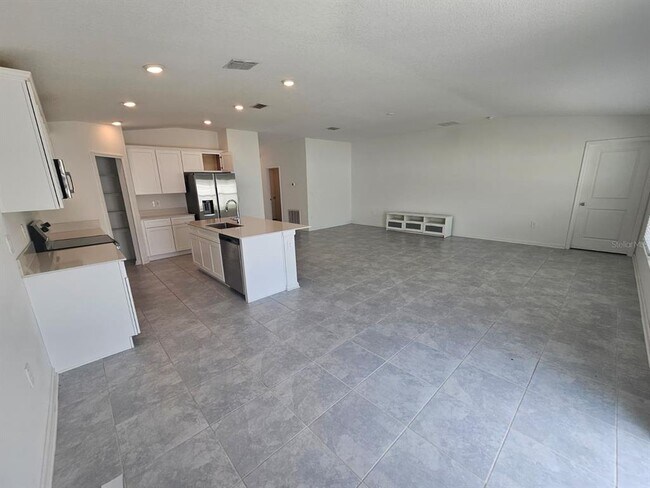 Building Photo - 1324 Tupelo Trl