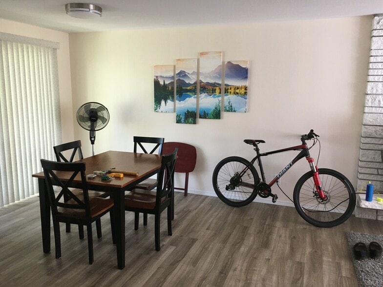 Building Photo - 14018 89th Ave NE