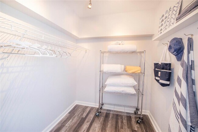 Building Photo - 4816 Snook Dr SE