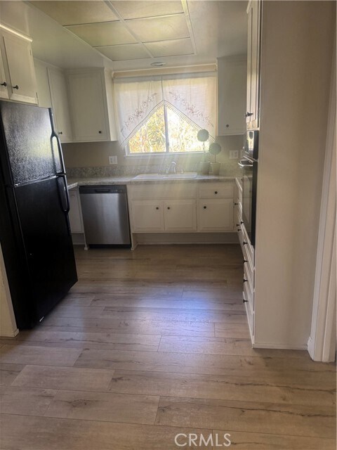 Building Photo - 5 Via Castilla