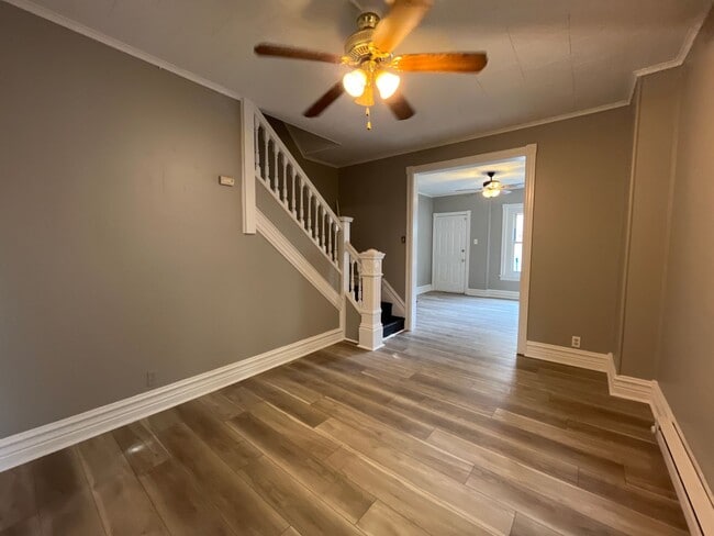 Building Photo - Newly renovated 3-bedroom, 2-bath home in Allentown