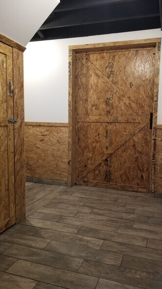 Building Photo - 75 Buckwheat Ave