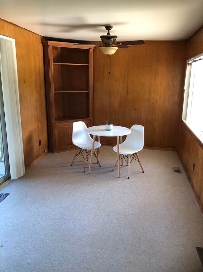 Building Photo - Mid-Century Modern In Garden Home
