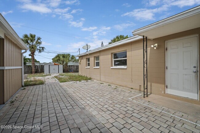 Building Photo - 1688 Eisenhower Ave