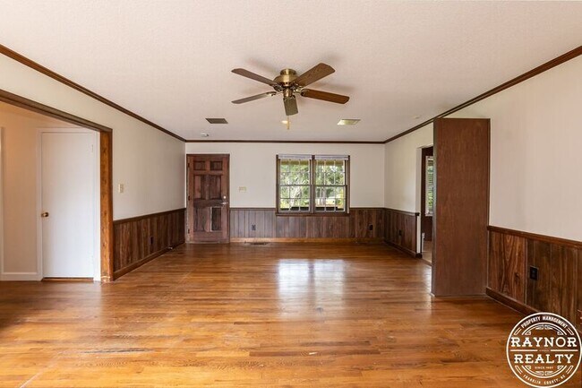 Building Photo - 2198 NC-561