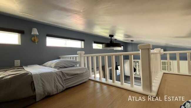 Building Photo - 400 Raindance Dr