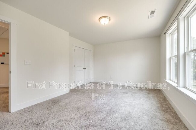 Building Photo - 1540 Striped Bass Ln