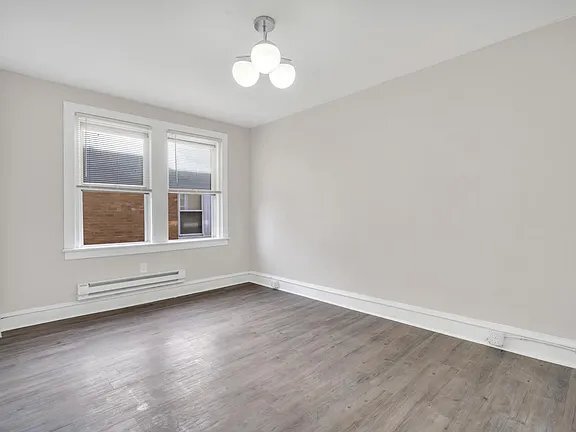 Building Photo - 409 Kerper St