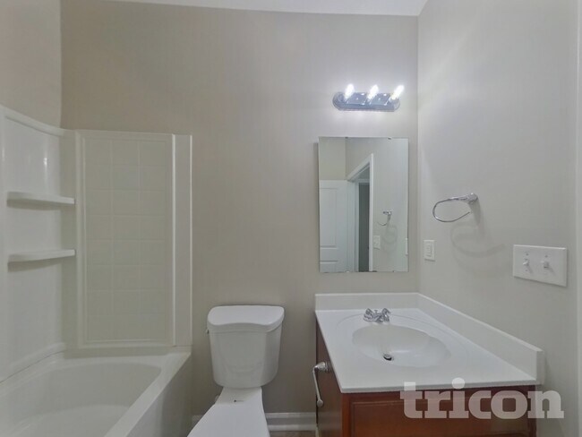 Building Photo - 510 Rook Rd