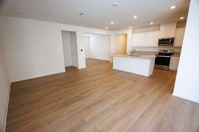 Building Photo - 19439 Seeding Palace Cir